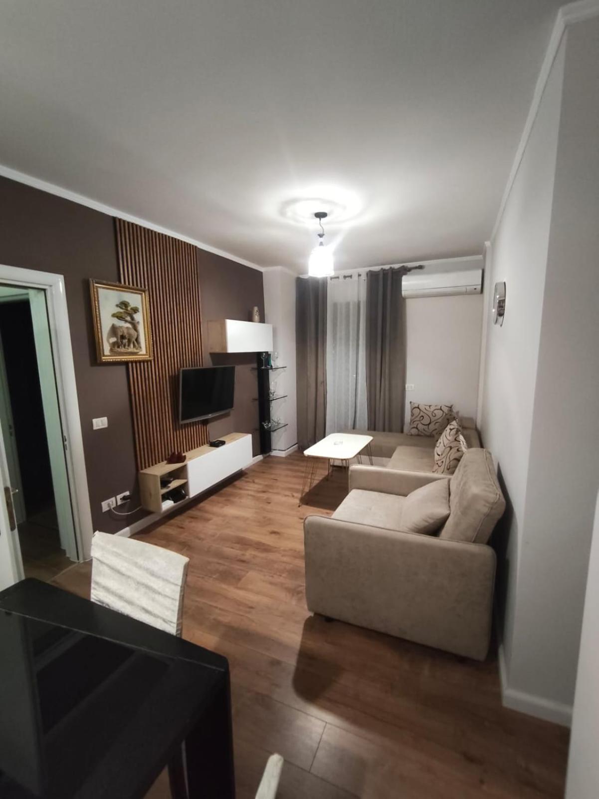 Holiday Apartment *